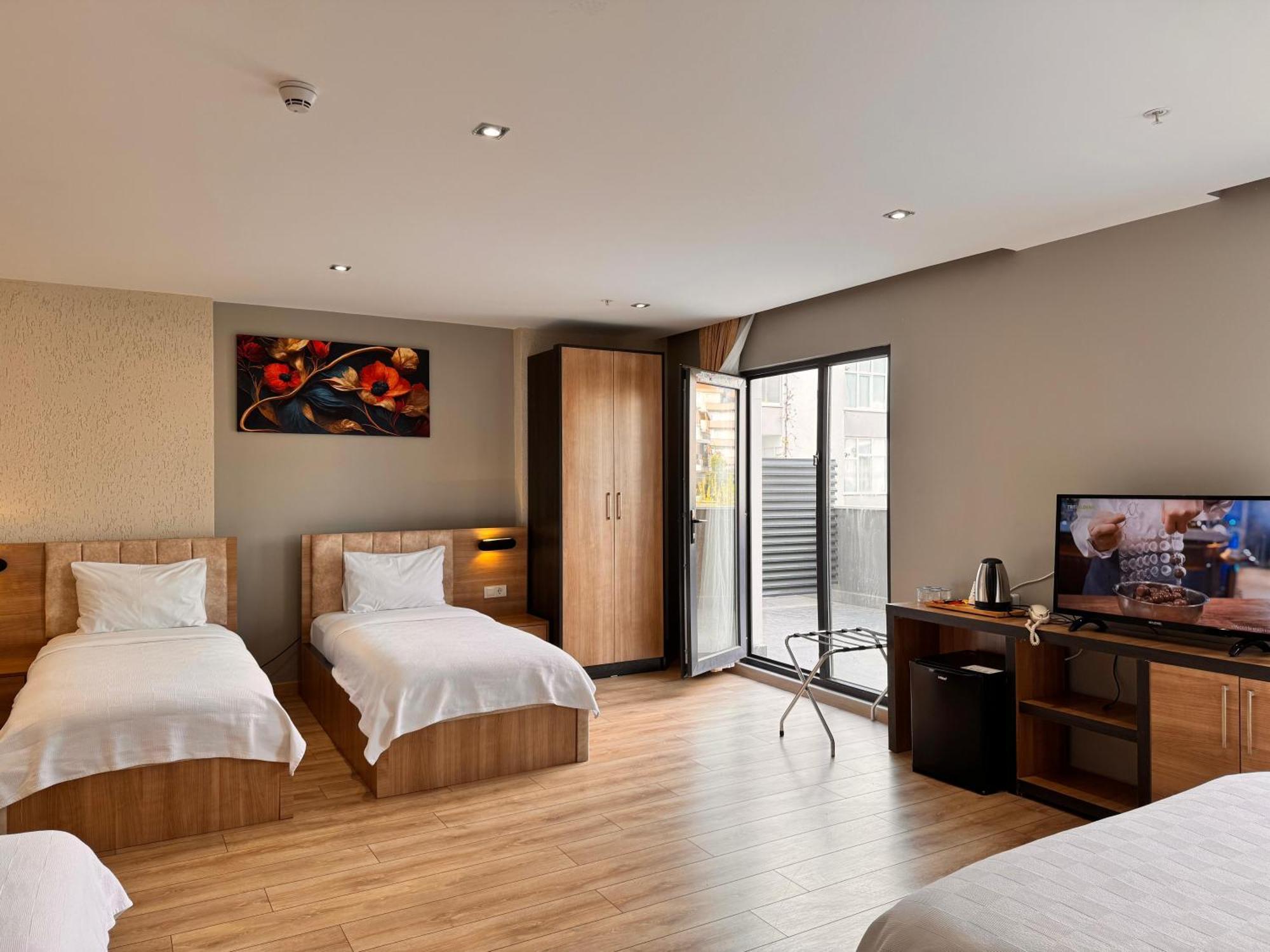 Innport Hotel Гебзе Екстер'єр фото